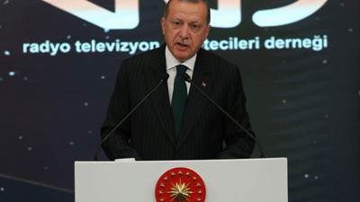 Erdoğan: Ekonomi üzerinden bizi sıkıştırmaya çalışıyorlar