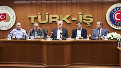 CHP heyeti Türk-İş'i ziyaret etti