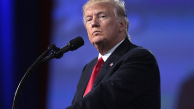 Trump: Vergi istemeyen ABD'de üretsin