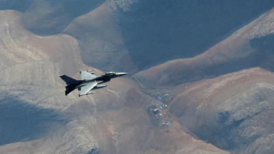 Irak'ın kuzeyine hava harekatı