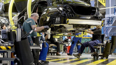 Avrupa'da sanayinin çarkları temmuzda yavaşladı