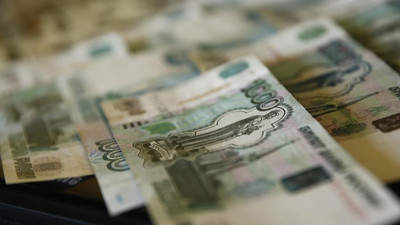 Yastık altındaki dolarları bozun