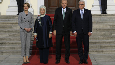 Cumhurbaşkanı Erdoğan, Steinmeier'le bir araya geldi