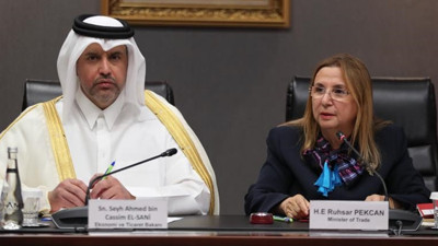 Katar ile imzalar atıldı