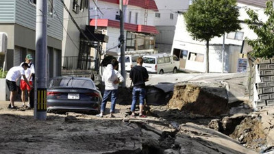 Japonya 6,7 ile sarsıldı: 2 ölü, 125 yaralı