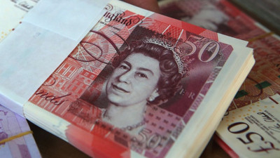 Sterlin, Brexit oylaması sonrası ekside