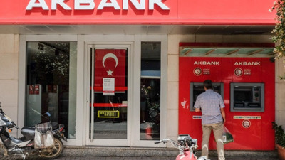 Akbank, 210 milyon dolar getirdi