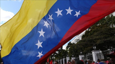 ABD'li diplomatlar Venezuela'dan ayrılıyor