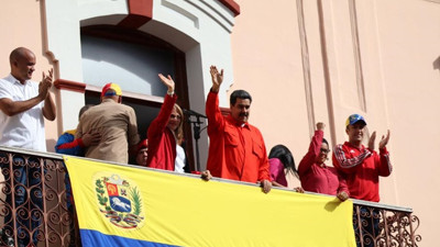 Küba ve Çin'den Venezuela'ya 933 ton ilaç ve gıda