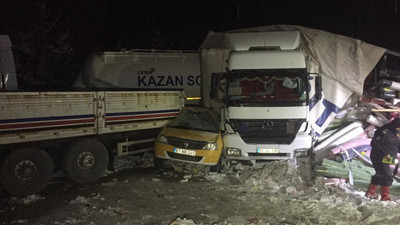 D-750 kara yolunda zincirleme kaza