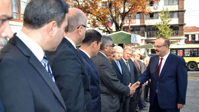 Bursa Valisi Yakup Canbolat göreve başladı
