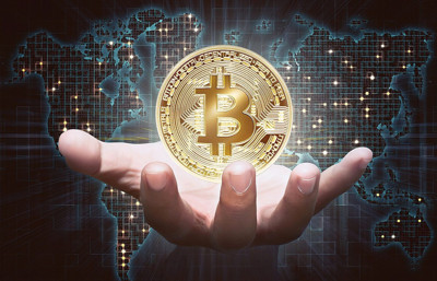 Trump'tan ABD'yi "Bitcoin süper gücü" yapma sözü