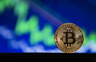 Bitcoin'de yükseliş sürüyor: Gün ortasında 64 bin doları aştı