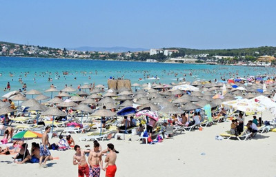 Çeşme'de 2024 'kötü geçti'; turizmciler 2025'ten umutlu