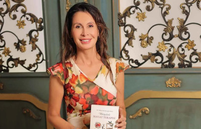Dr. Hülya İskenderoğlu Bahat: Dijital dünya esaretinden kurtulmak için detoksa ihtiyaç var