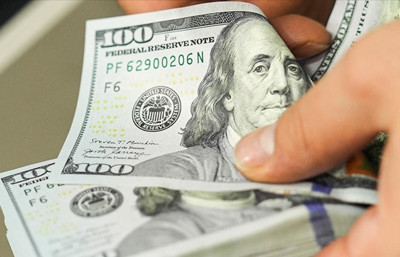 Dolar/TL'den günün ilk rakamları