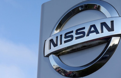 Mercedes satış yaptı, Nissan hisseleri sert düştü!