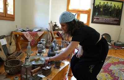 Orda bir köy var uzakta... Her yıl binlerce turist ziyaret ediyor