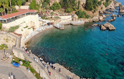 Mermerli Plajı tartışması sürüyor: Antalya Valiliği'nden açıklama geldi