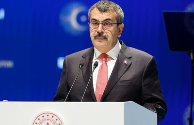 Milli Eğitim Bakanı Tekin, LGS'ye girecek öğrencilere başarı diledi