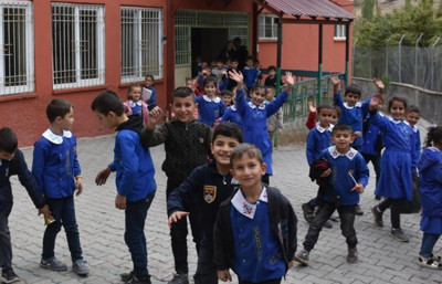 Okullarda forma geri geliyor, 4+4+4 tartışmaya açılıyor