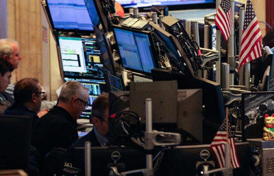 New York borsası karışık seyirle açıldı