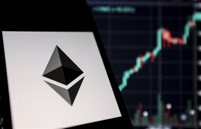 Bitcoin çakıldı, Ethereum tarihi zirvede!