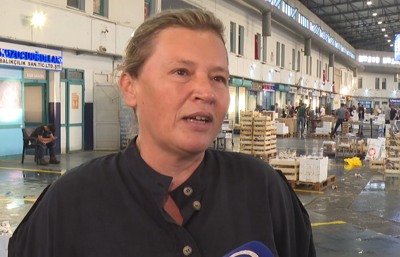 Babasının mesleğini devraldı: Su ürünleri halinin kadın tüccarı oldu