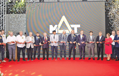 ESBAŞ'ta fabrikayı kurdu sırada Amerika ve Çin var