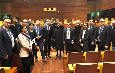 Macar duvarı yıkıldı, sıra Avusturya'da