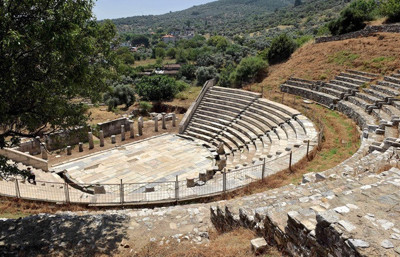 Metropolis ve Milet'te geçmişin peşinde…