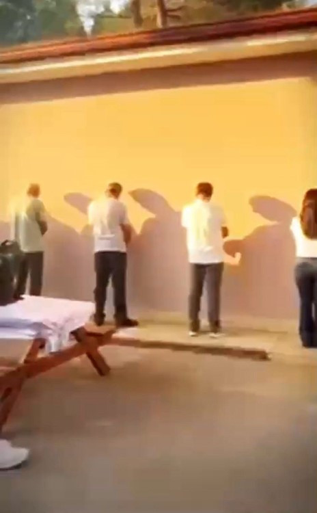 Burdur’da ağızları açık bırakan olay: Piyasa değeri 60 milyon lira olan 201 tüp kobra zehri ele geçirildi - Resim : 1