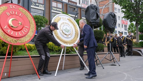 Hayırsever iş insanı İzzet Baysal Bolu'da anıldı