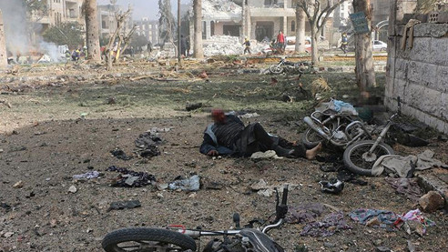 İdlib'de art arda iki bombalı saldırı:13 ölü, 50 yaralı