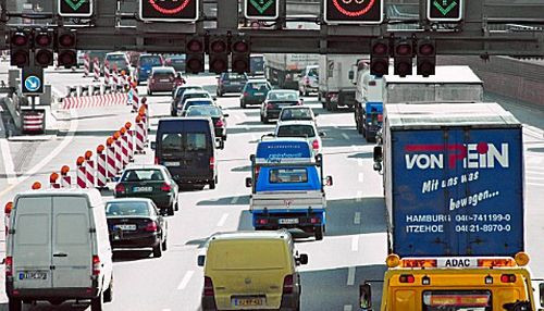 Trafikte de birinciyiz - Resim: 10