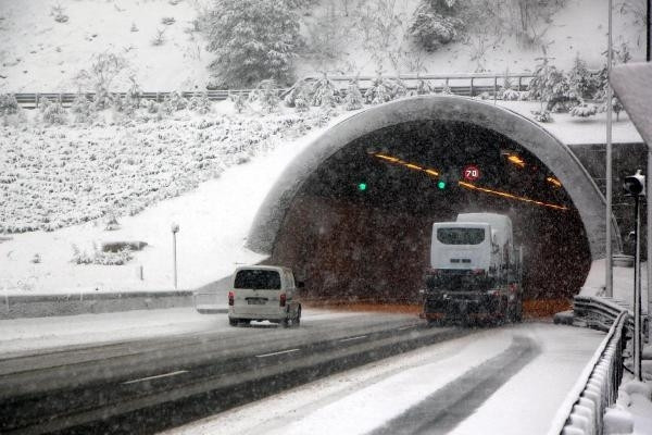 'En şiddetli' kar yağışı başladı - Resim: 6