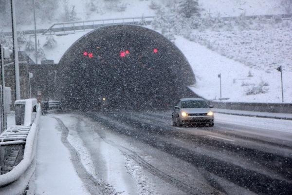 'En şiddetli' kar yağışı başladı - Resim: 7