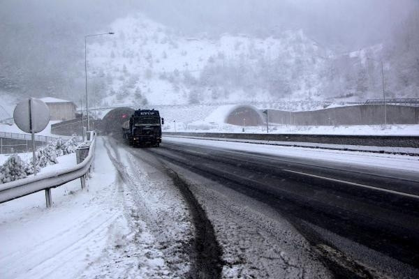 'En şiddetli' kar yağışı başladı - Resim: 8