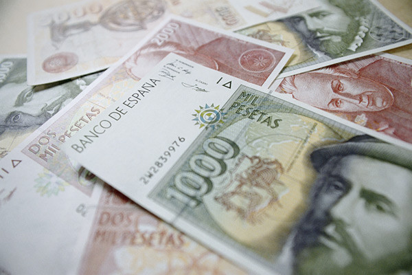 17 para birimini tarihe gömdü - Resim: 27