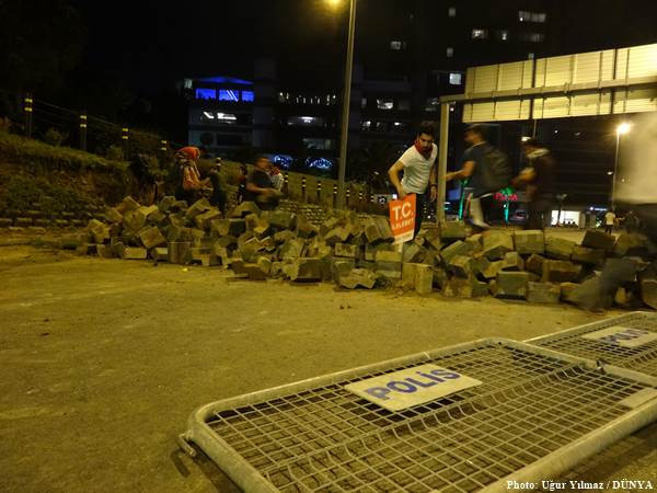 Dolmabahçe'de 'meydan savaşı' yaşanıyor - Resim: 15