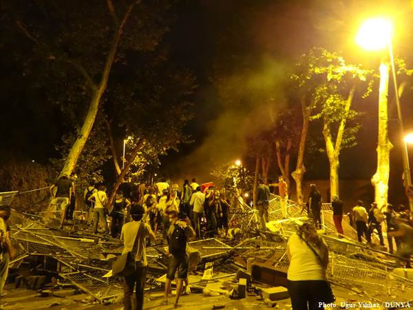 Dolmabahçe'de 'meydan savaşı' yaşanıyor - Resim: 7