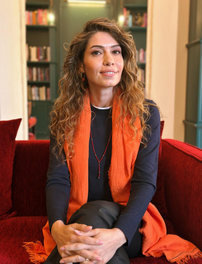 Bedia Ceylan Güzelce'nin 'Bu Çağın İnsanı' kitabı raflarda - Resim : 1