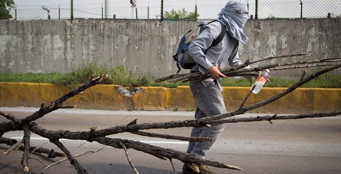 Meksika'da polise öfke dinmiyor - Resim: 6
