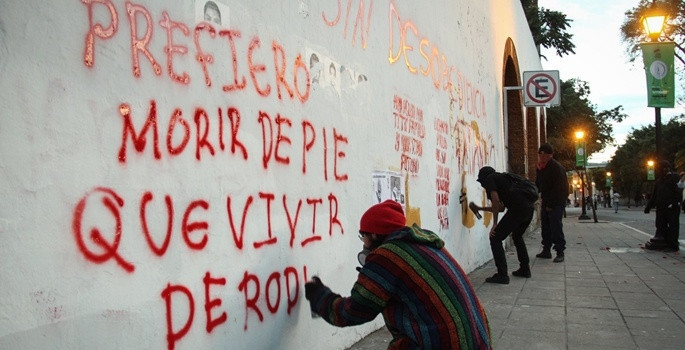 Meksika'da polise öfke dinmiyor - Resim: 8