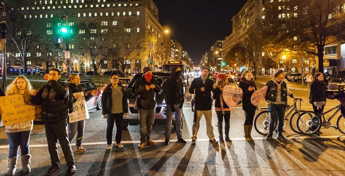 Bu kez de Eric Garner kararı nedeniyle karıştı - Resim: 1