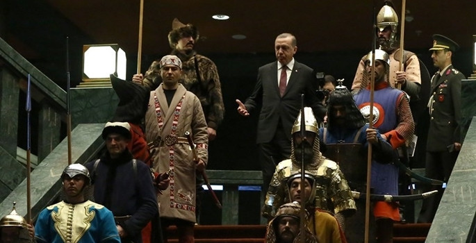 Sarayda benzeri görülmemiş karşılama - Resim: 2