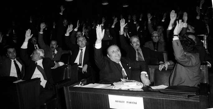 Siyaset sahnesinde 38 yıl... - Resim: 15