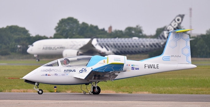 Paris'te 'ATAK' ve 'ANKA' rüzgarı esti - Resim: 16