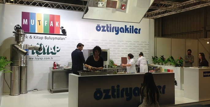 İstanbul Kitap Fuarı'na yoğun ilgi - Resim: 7