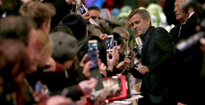 Berlin'de kırmızı halı şıklığı - Resim: 4